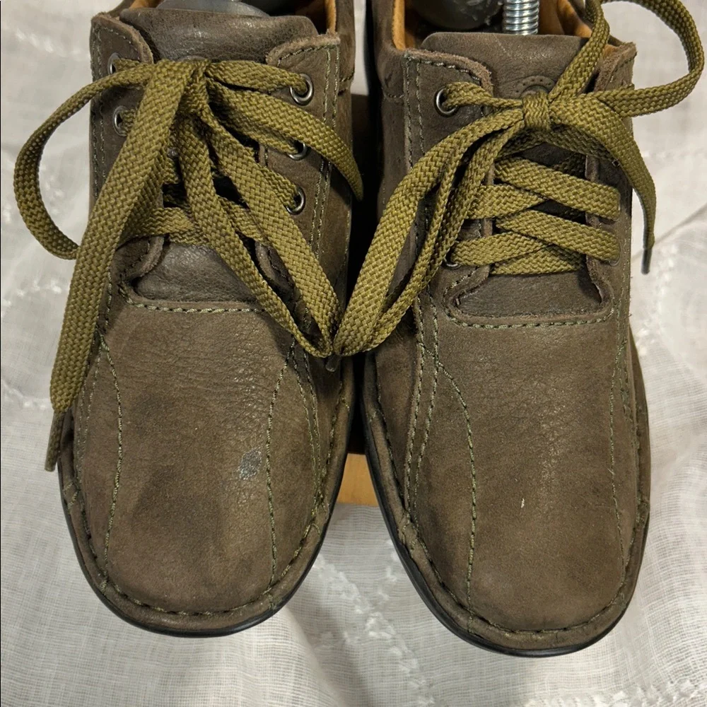 Leather lace up slight platform shoes